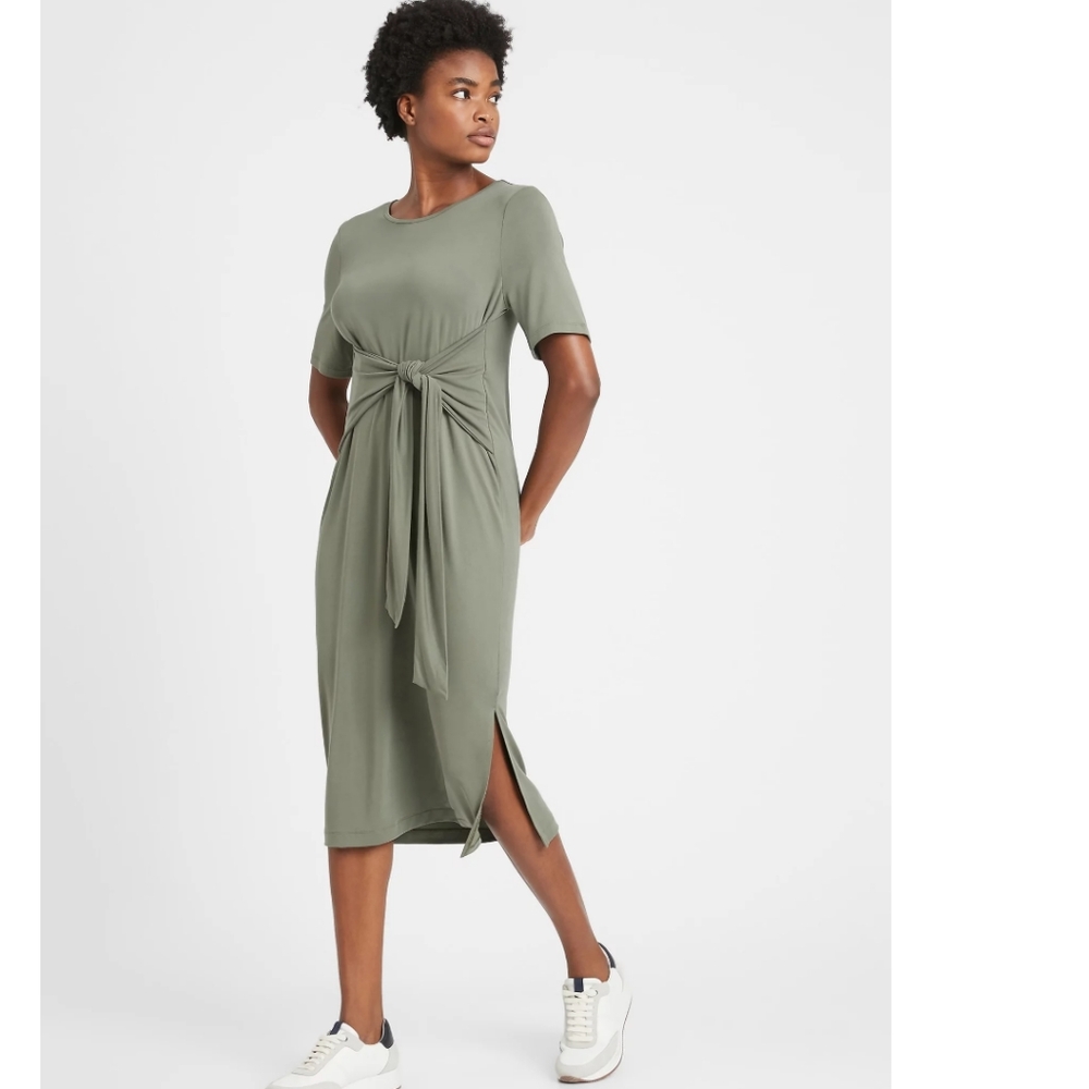 Banana Republic Green Tie-Front Dress. Olive. Size XS.